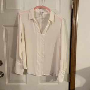 ❤️(2for20)SALE❤️ Express Women’s Sz L top long sleeve sheer white